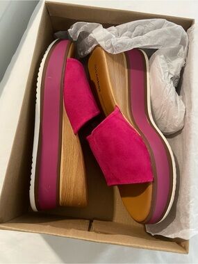 Platform Slide Sandals in Fuchsia Suede